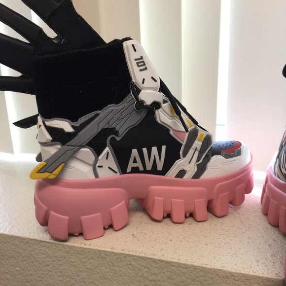 PRE LOVED - SOURSOP 04 Destiny Pink Platform Sneakers PNK/8 - SH286 - Picture 6 of 12